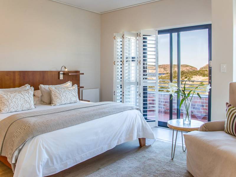 Christiana Lodge Room with View |  Christiana Lodge / Chamleon