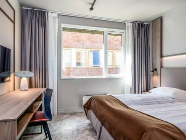 Quality Hotel Saga |  Quality Hotel Saga / Chamleon