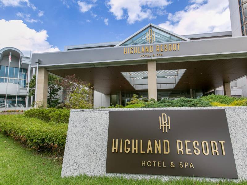 Highland Resort | Tsuneyoshi Hara, Highland Resort  / Chamleon