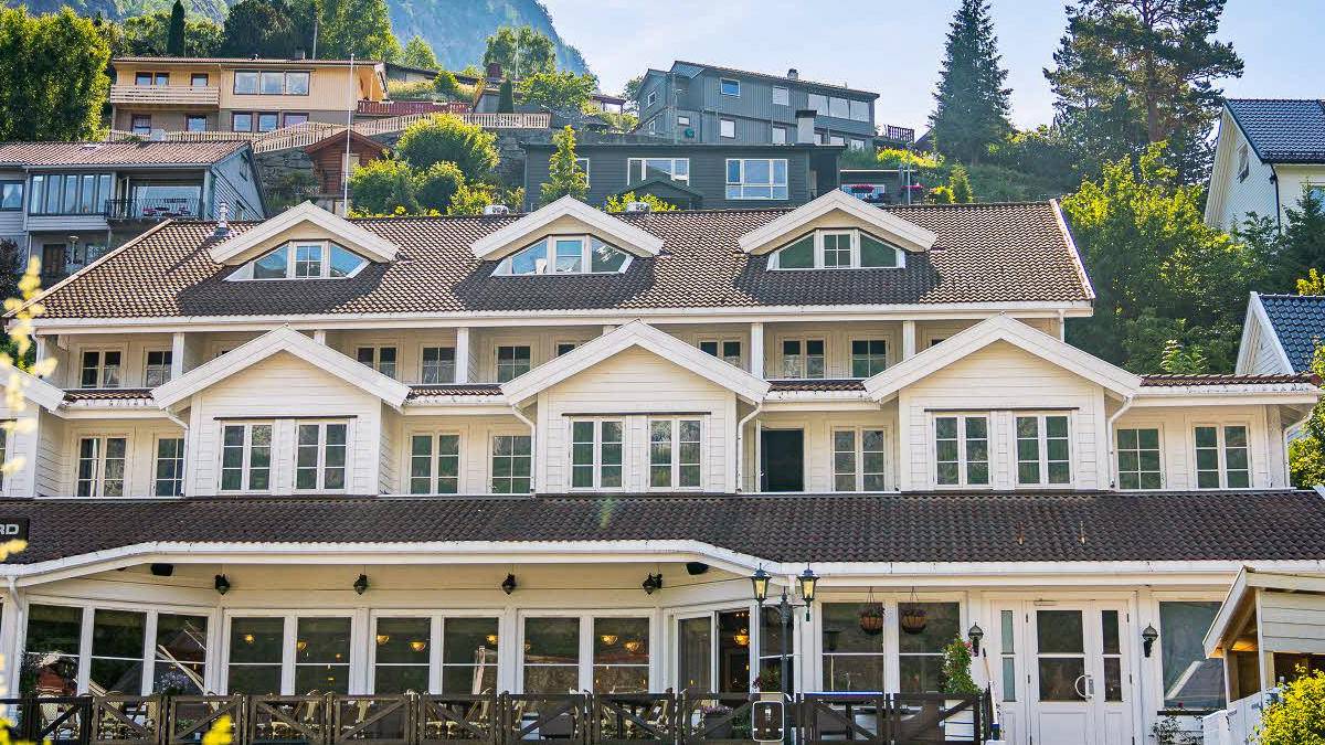 Hotel Aurlandsfjord |  Hotel Aurlandsfjord / Chamleon