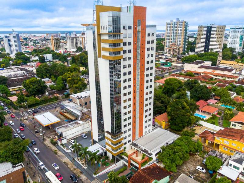 Blue Tree Premium Manaus |  Weverson Rocio, Blue Tree Premium Manaus / Chamleon