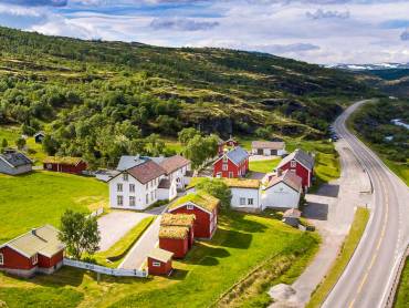 Kongsvold Fjeldstue |  Kongsvold Fjeldstue / Chamleon