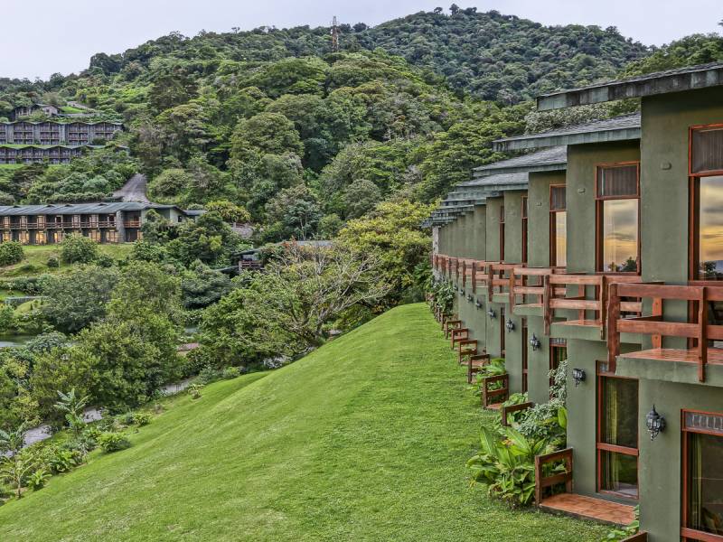 Aussenansicht |  El Establo Mountain Hotel / Chamleon