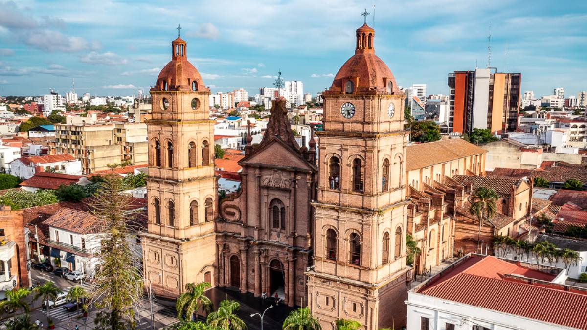 Kathedrale in Santa Cruz |  Lukas Bischoff, iStockphoto.com / Chamleon