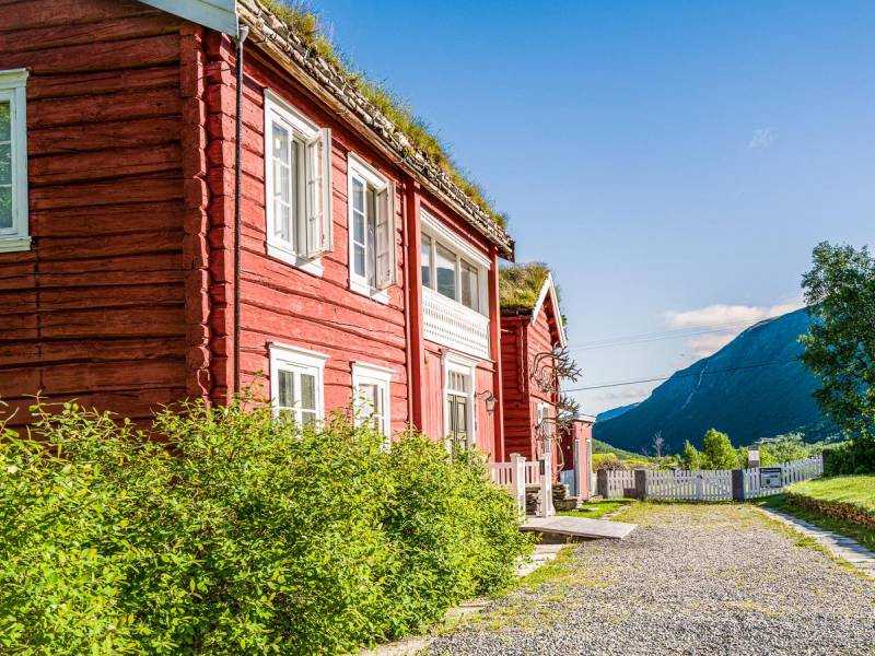 Kongsvold Fjeldstue |  Kongsvold Fjeldstue / Chamleon