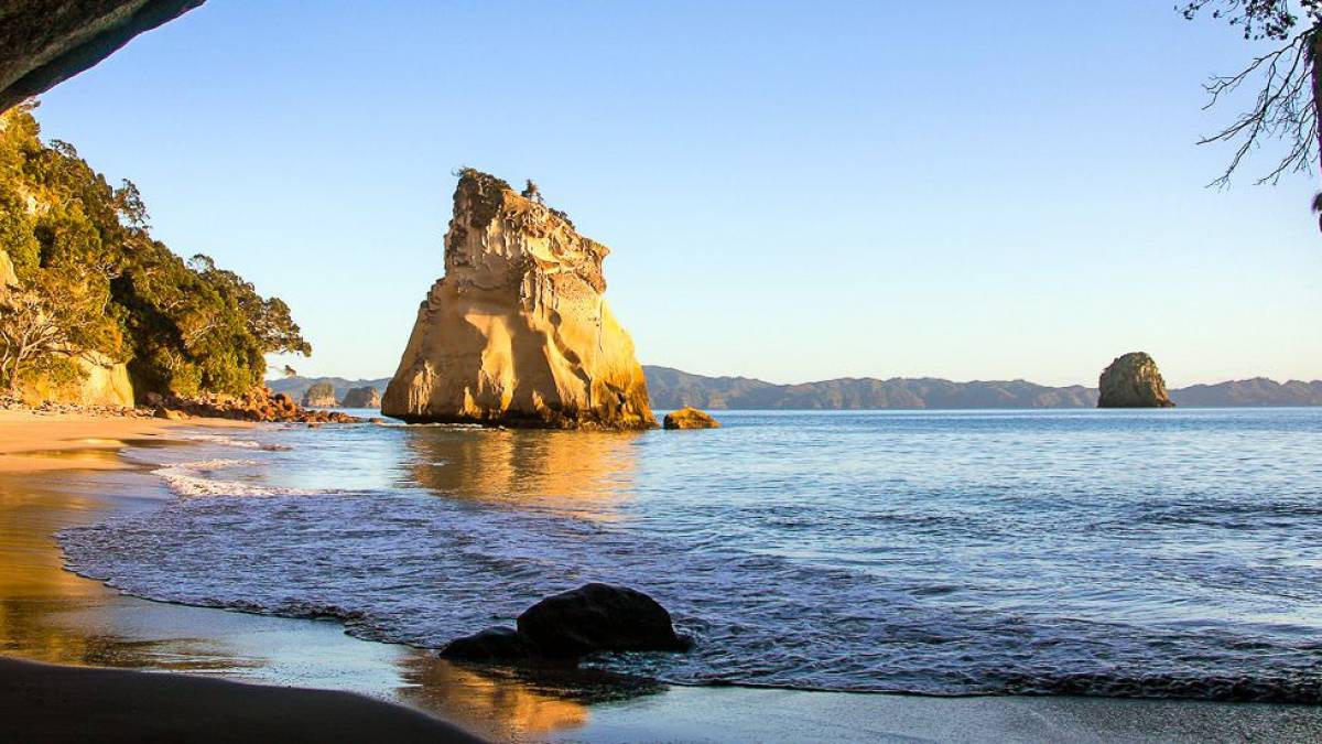 Cathedral Cove an der Mercury Bay |  Thomas Neubauer / Chamleon