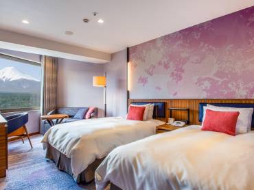 Highland Resort | Tsuneyoshi Hara, Highland Resort  / Chamleon