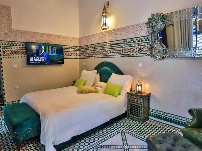 Riad Semlalia |  Salah Ghrissi, Riad Semlalia / Chamleon