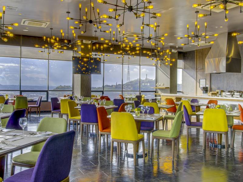 Restaurant | © DoubleTree by Hilton Guayaquil / Chamäleon Restaurant | © DoubleTree by Hilton Guayaquil / Chamäleon