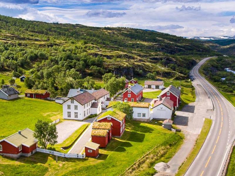Kongsvold Fjeldstue |  Kongsvold Fjeldstue / Chamleon