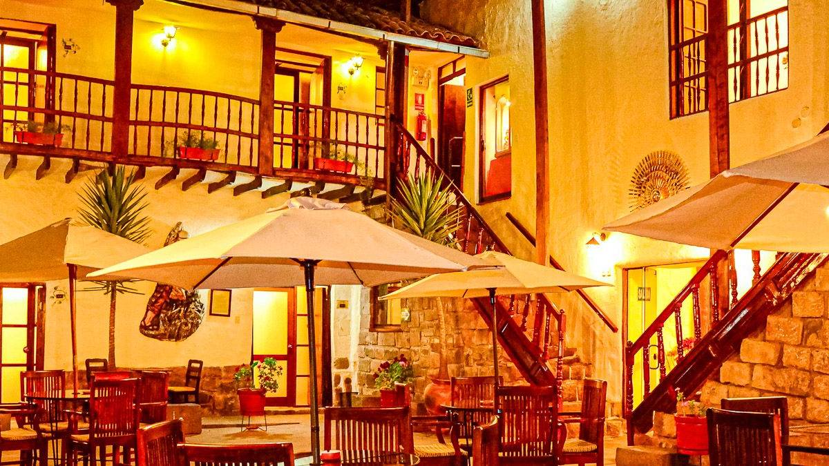 Boutique Hotel Unaytambo |  Boutique Hotel Unaytambo / Chamleon