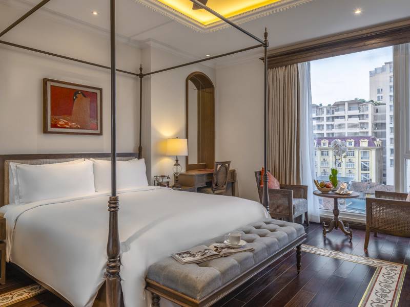 Hotelzimmer |  NGONHATHOANG, De Syloia Hotel / Chamleon